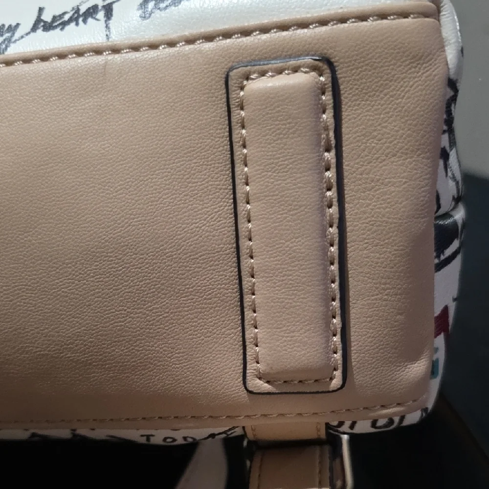 DKNY Tilly Graffiti Backpack‎